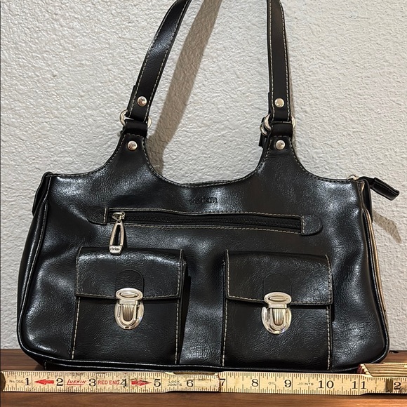 Retro Black Handbag - Picture 7 of 8